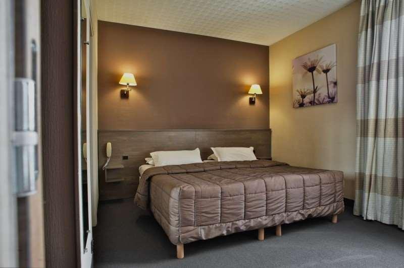 Brit Hotel Le Surcouf Saint-Malo Cameră foto